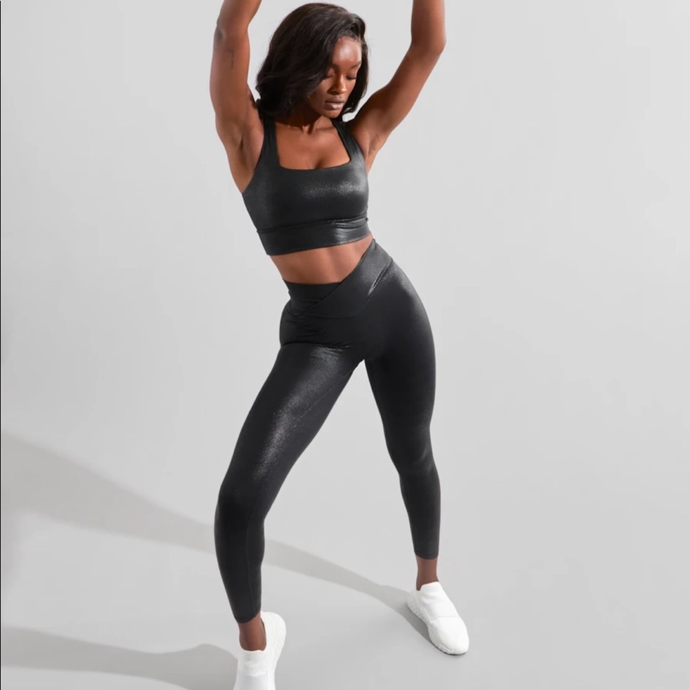 Viper BuffBunny Legging NWT Large